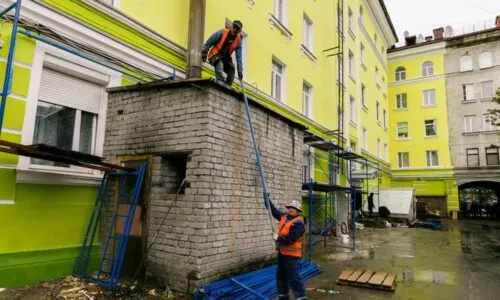 Кто проводит капитальный ремонт многоквартирного дома